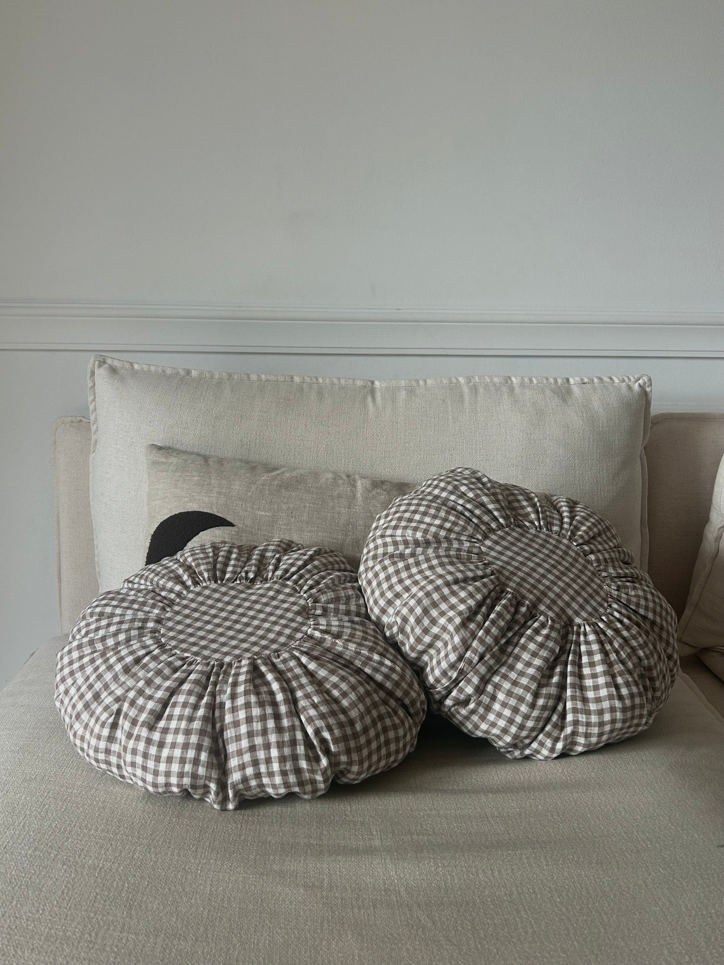 Okrągła poduszka Oval Lino